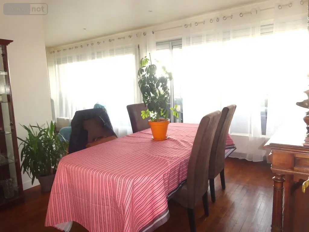 Appartement a vendre Nogent-le-Rotrou 28400 Eure-et-Loir 28 80 m2 4 pièces 79900 euros NOG 1030 004