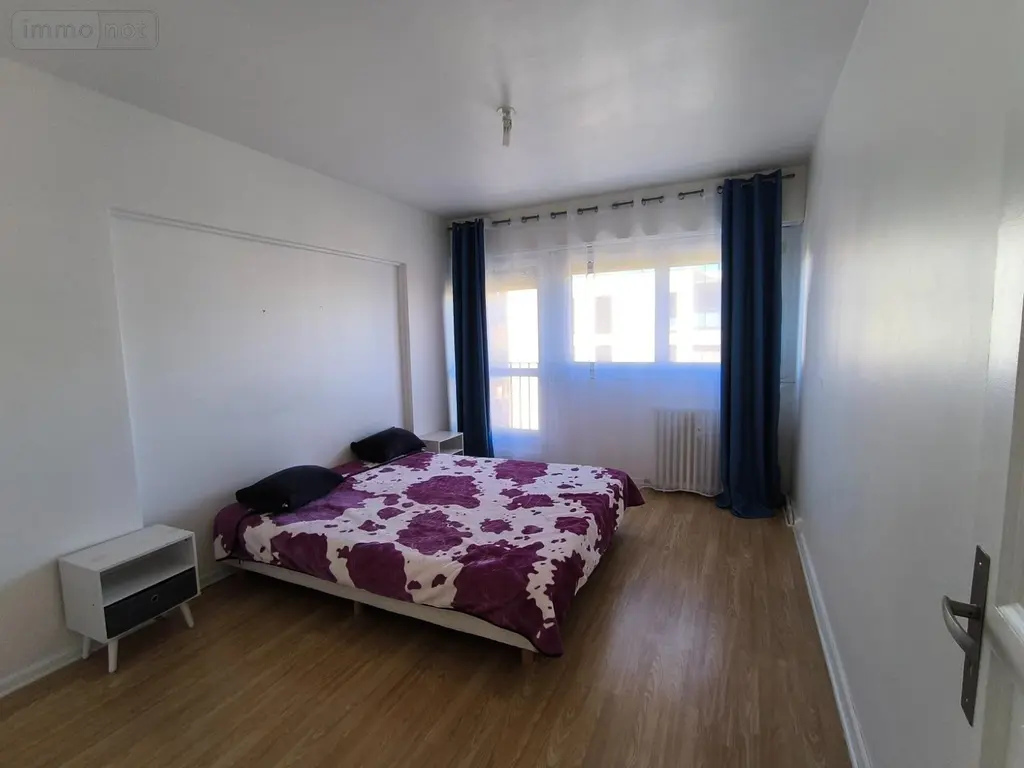 Location appartement Bourg-en-Bresse 01000 Ain 01 87 m2 4 pièces 900 euros T4 Le PEGUY 012