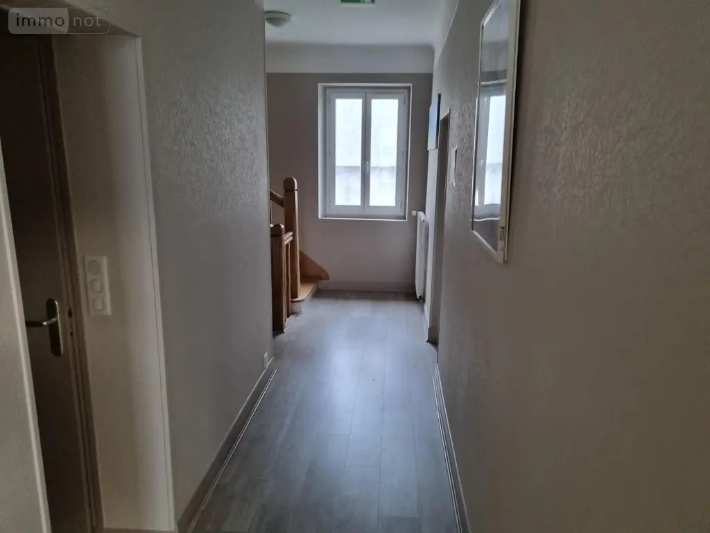 Immeuble de rapport a vendre Cosne-Cours-sur-Loire 58200 Nièvre 58 244000 m2 5 pièces 262500 euros ST 261 004