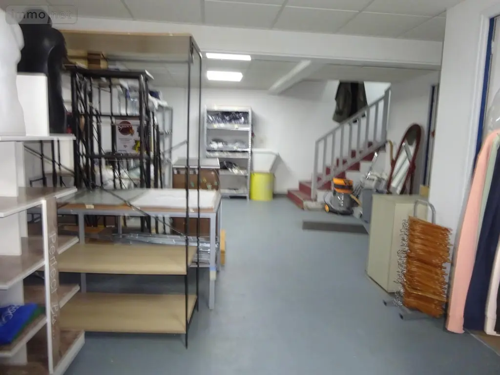 Location fonds et murs commerciaux Nogent-le-Rotrou 28400 Eure-et-Loir 28 62 m2 2 pièces 1450 euros LOC NOG 1000 005