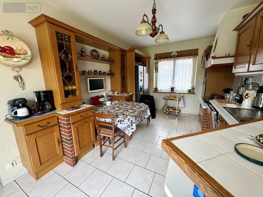 Maison a vendre Chartres 28000 Eure-et-Loir 28 168 m2 6 pièces 393300 euros 71 002