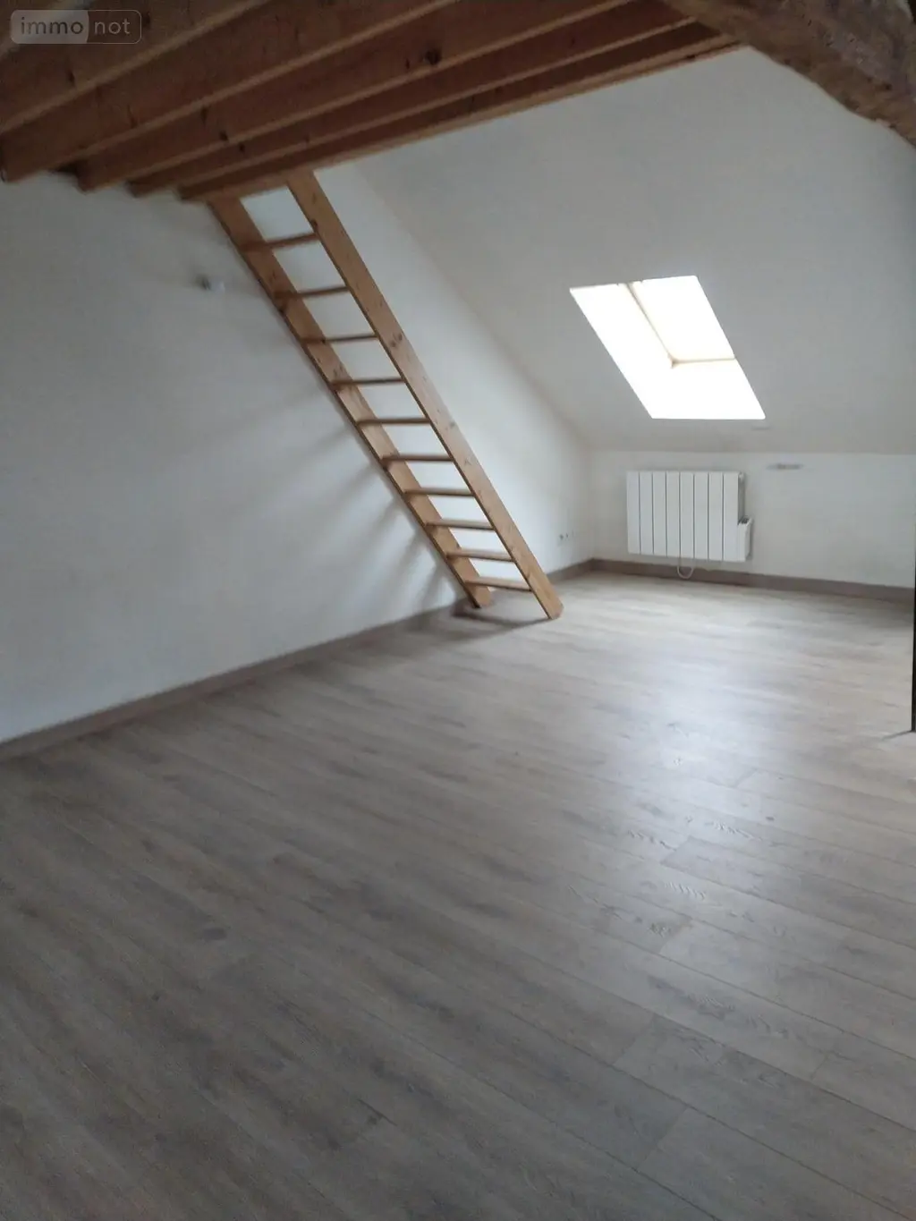 Immeuble de rapport a vendre Fresnay-sur-Sarthe 72130 Sarthe 72 148 m2 5 pièces 99750 euros MA398 003