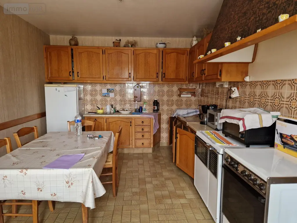 Bien agricole a vendre Villeloin-Coulangé 37460 Indre-et-Loire 37 149 m2 8 pièces 218400 euros 2025/16 004