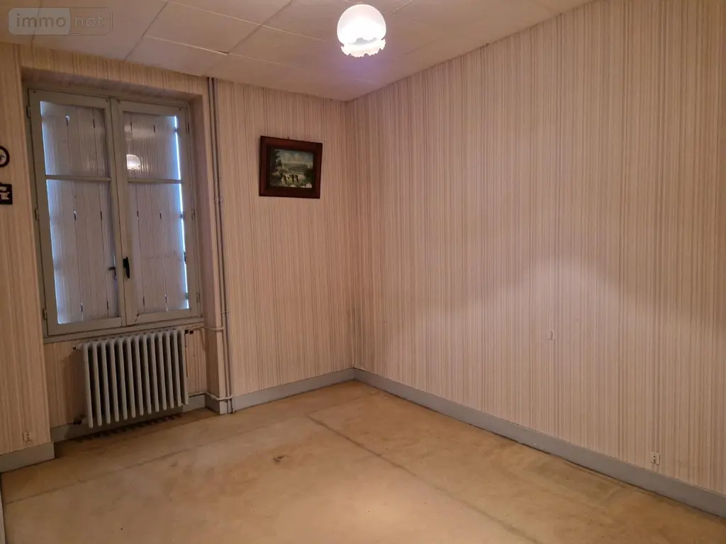 Bien agricole a vendre Villeloin-Coulangé 37460 Indre-et-Loire 37 149 m2 8 pièces 218400 euros 2025/16 011