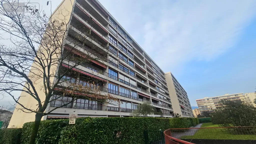 Appartement a vendre Échirolles 38130 Isère 38 96 m2 4 pièces 130000 euros 38161-3/26 001