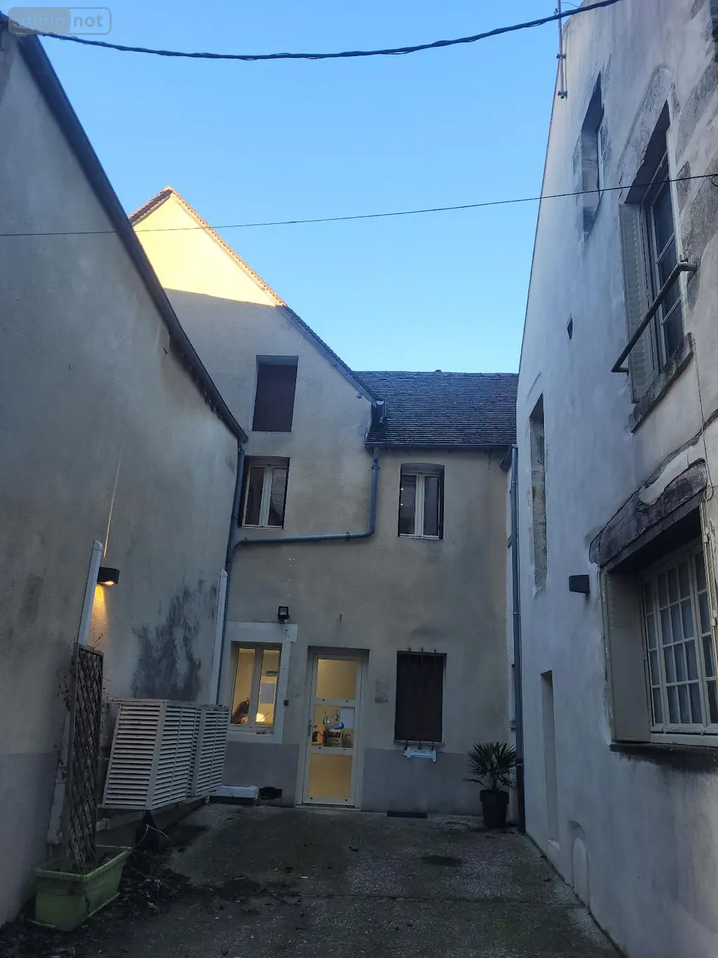 Maison a vendre Vermenton 89270 Yonne 89 140 m2 8 pièces 129000 euros vermenton 2 008