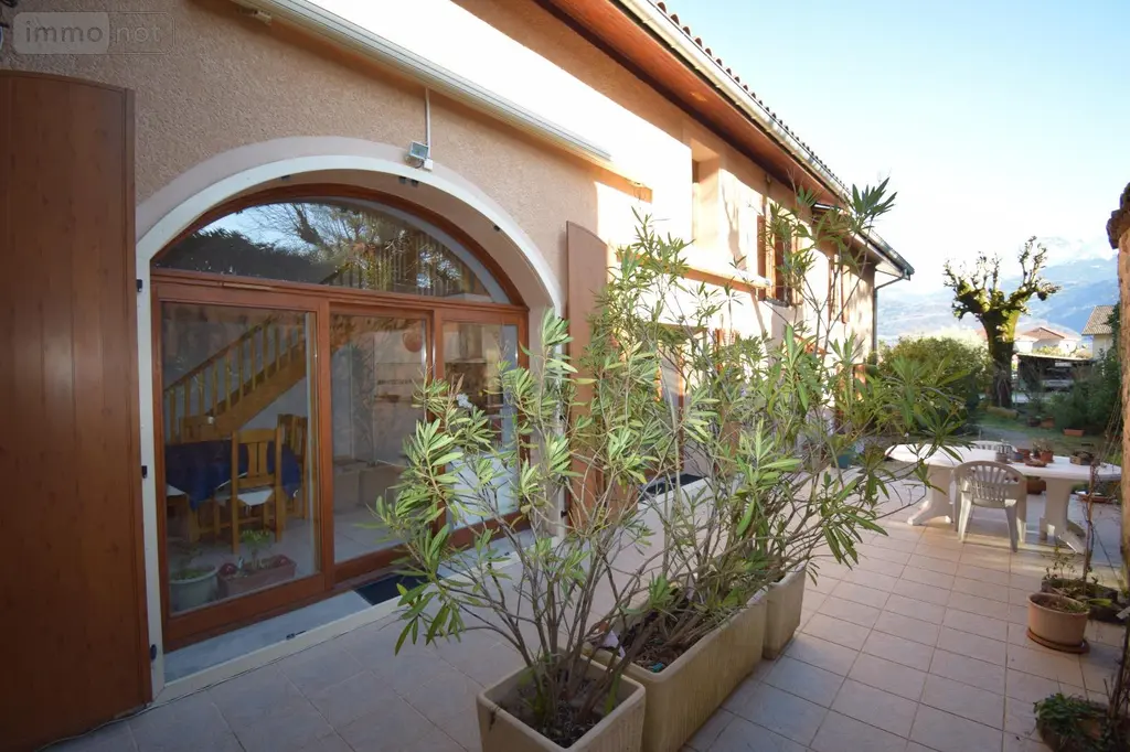 Maison a vendre Crolles 38920 Isère 38 127 m2 5 pièces 415000 euros 38161-5/26 002