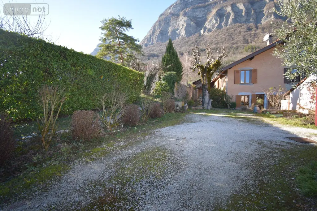 Maison a vendre Crolles 38920 Isère 38 127 m2 5 pièces 415000 euros 38161-5/26 006