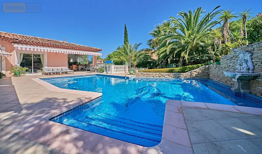 Maison a vendre Saint-Raphaël 83530 Var 83 200 m2 6 pièces 1370000 euros 1001076 002