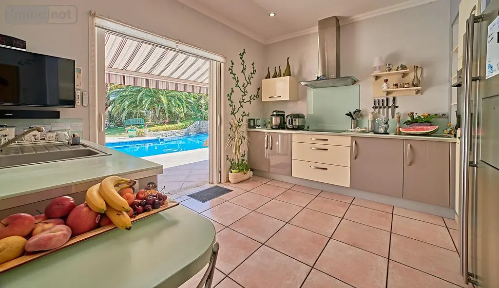 Maison a vendre Saint-Raphaël 83530 Var 83 200 m2 6 pièces 1370000 euros 1001076 008