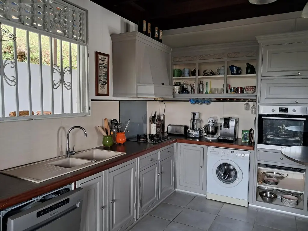Maison a vendre Cayenne 97300 Guyane 973 154 m2 4 pièces 495000 euros 1010299 010