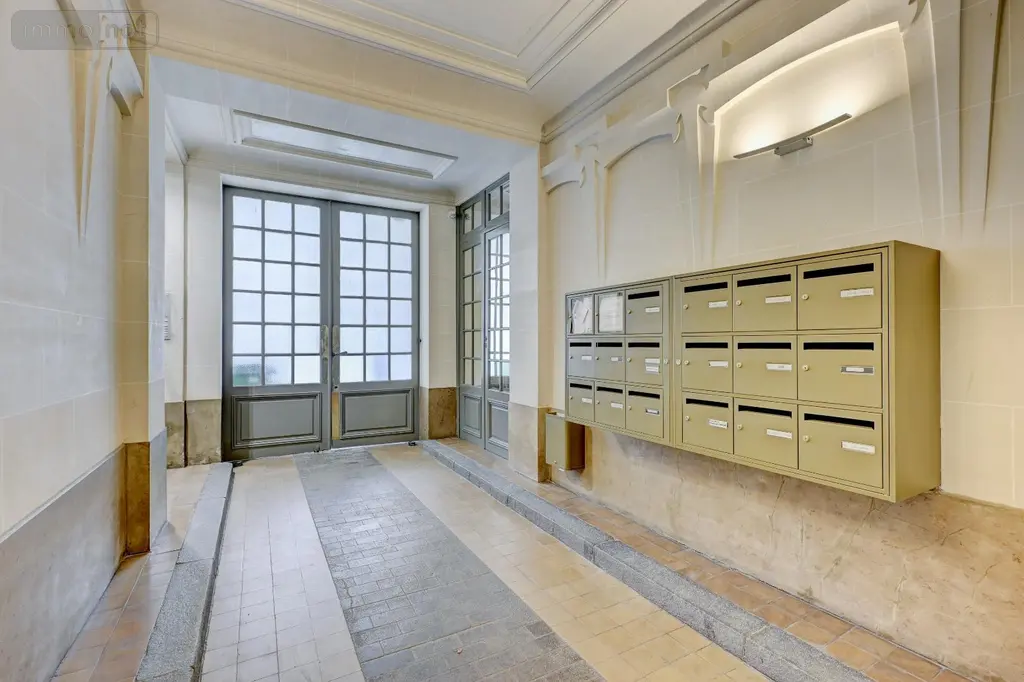 Appartement a vendre Paris 11e Arrondissement 75011 Paris 75 19 m2 2 pièces 197600 euros 2 PIECES RUE DU CHEMIN VERT 006
