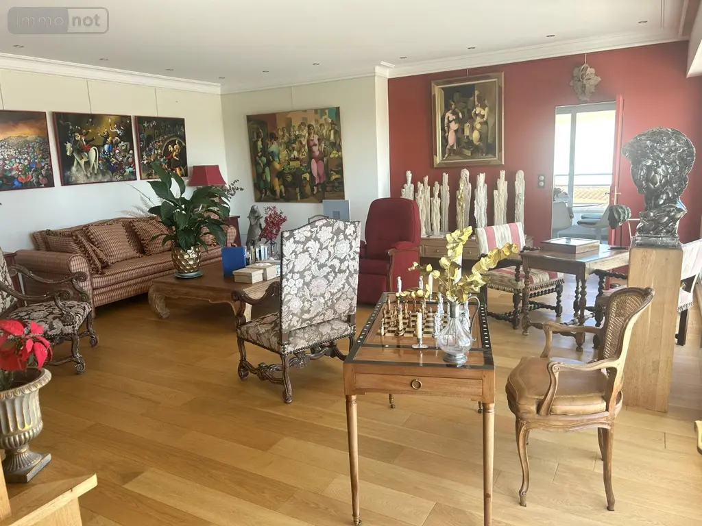 Appartement a vendre Royan 17200 Charente-Maritime 17 144 m2 4 pièces 1014700 euros FD/JOM/26-16 008
