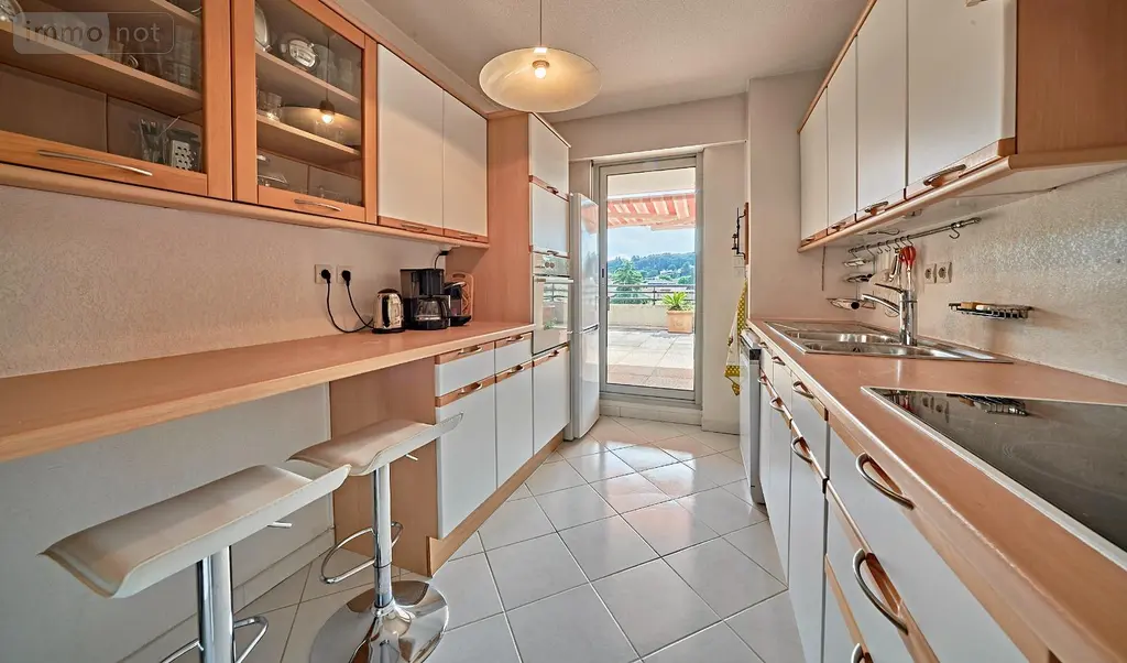 Appartement a vendre Mougins 06250 Alpes-Maritimes 06 139 m2 5 pièces 932800 euros 1001044 004