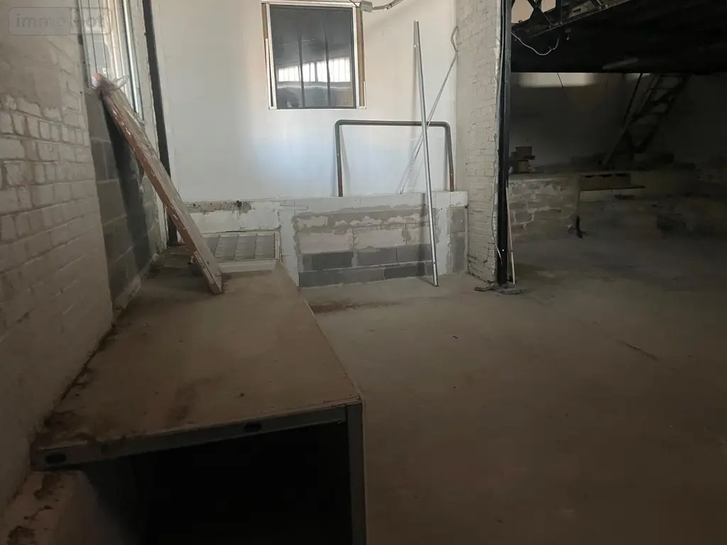 Fonds et murs commerciaux a vendre Compiègne 60200 Oise 60 300 m2 5 pièces 150000 euros ct/ct 004