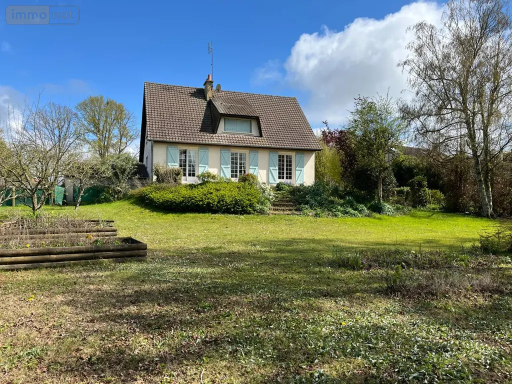 Maison a vendre Le Mêle-sur-Sarthe 61170 Orne 61 136 m2 8 pièces 253200 euros GR 002