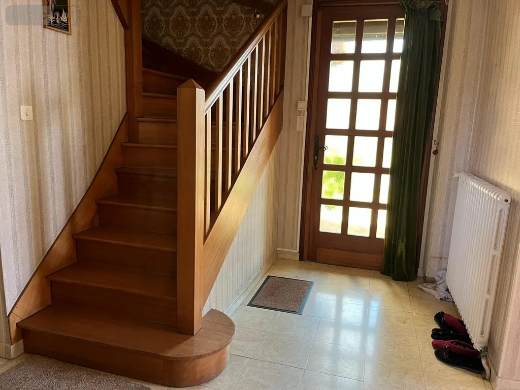 Maison a vendre Le Mêle-sur-Sarthe 61170 Orne 61 136 m2 8 pièces 253200 euros GR 005