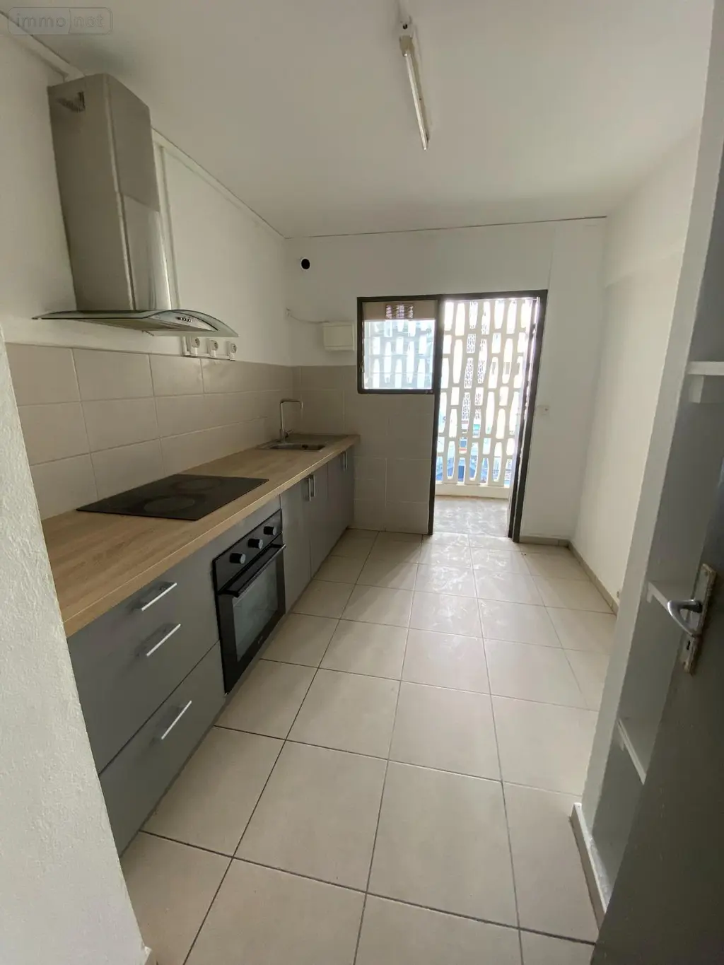 Appartement a vendre Saint-Denis 97400 La Réunion 974 72 m2 3 pièces 158000 euros 229922 002