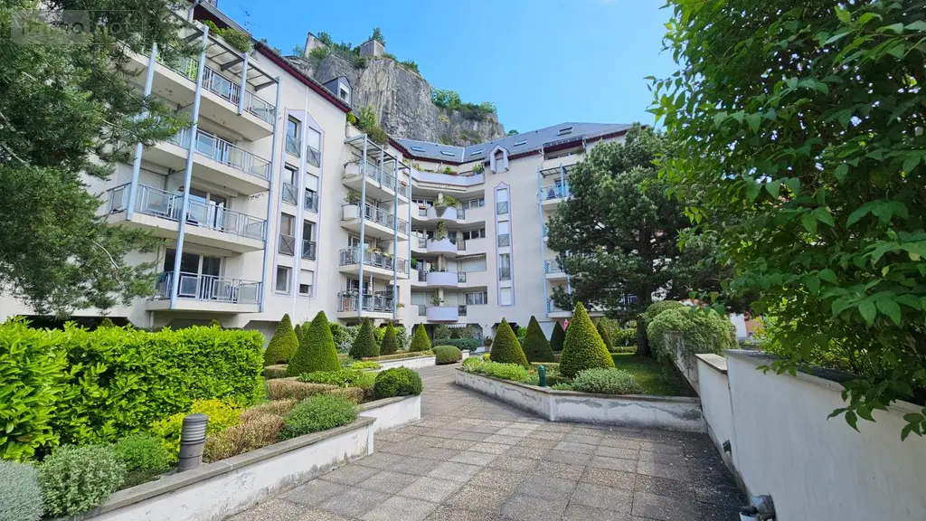 Appartement a vendre Grenoble 38000 Isère 38 70 m2 3 pièces 230000 euros 38161-10/26 002