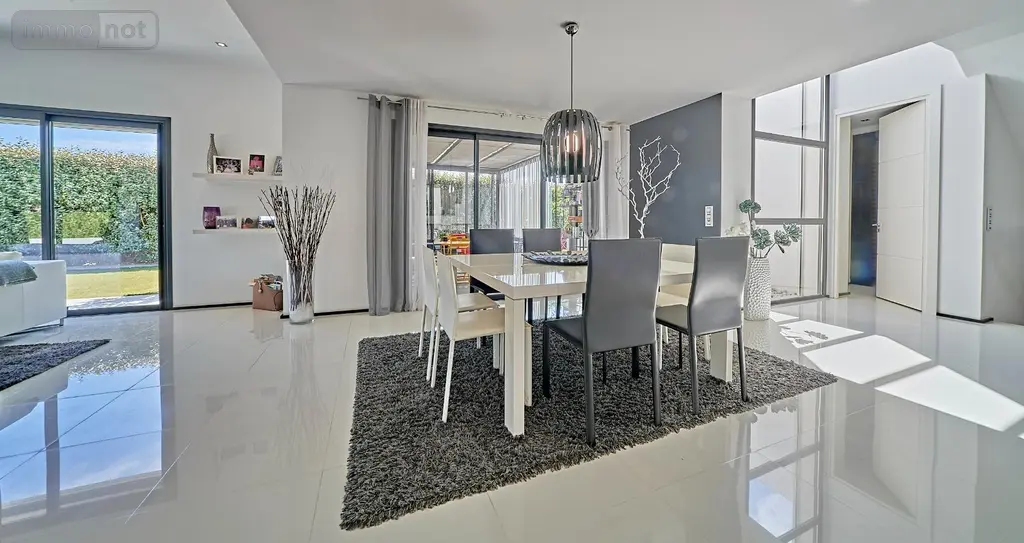 Maison a vendre Saint-Raphaël 83700 Var 83 240 m2 10 pièces 1590000 euros 1000889 005