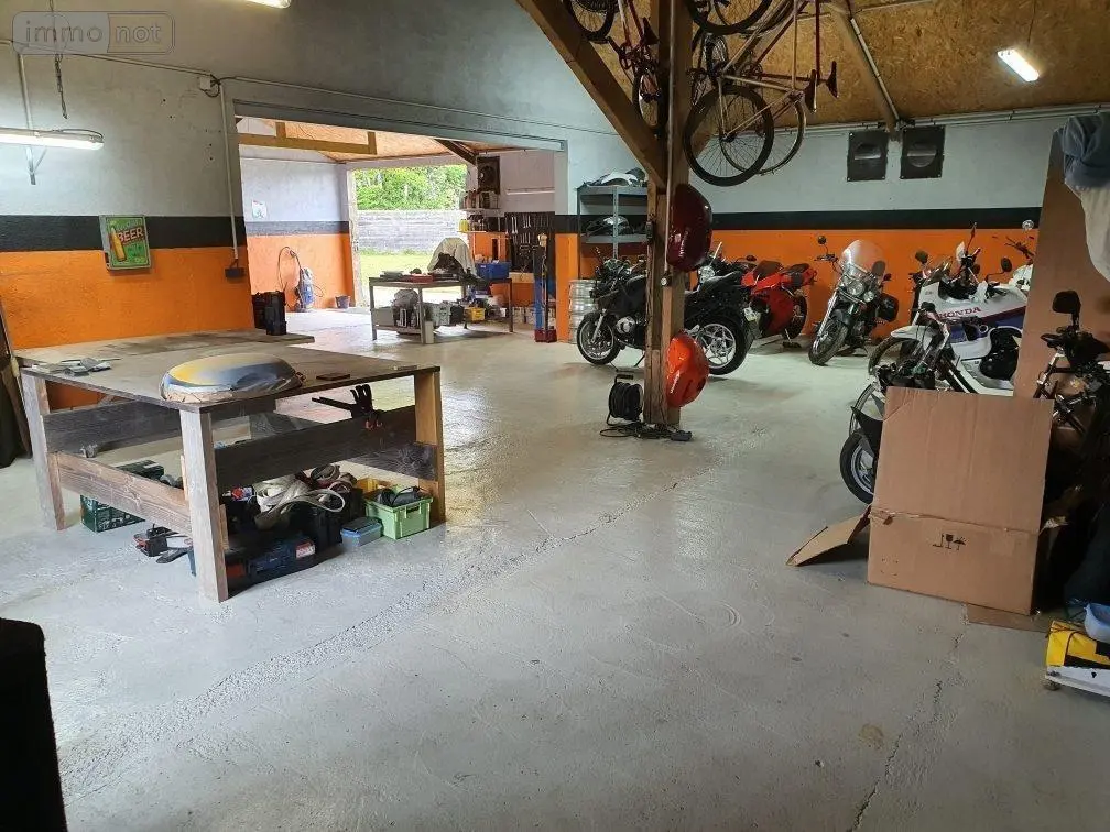 Fonds et murs commerciaux a vendre Bierné-les-Villages 53290 Mayenne 53 85000 euros 100209501-53088-2 003