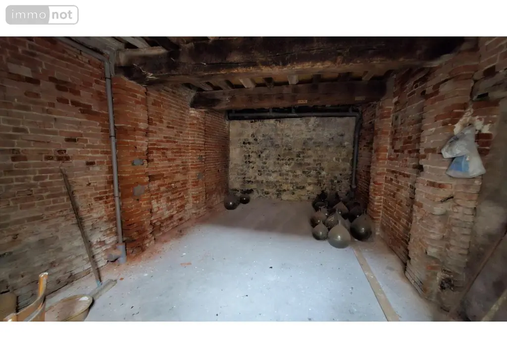 Immeuble de rapport a vendre Honfleur 14600 Calvados 14 167 m2 372960 euros HO 860 009