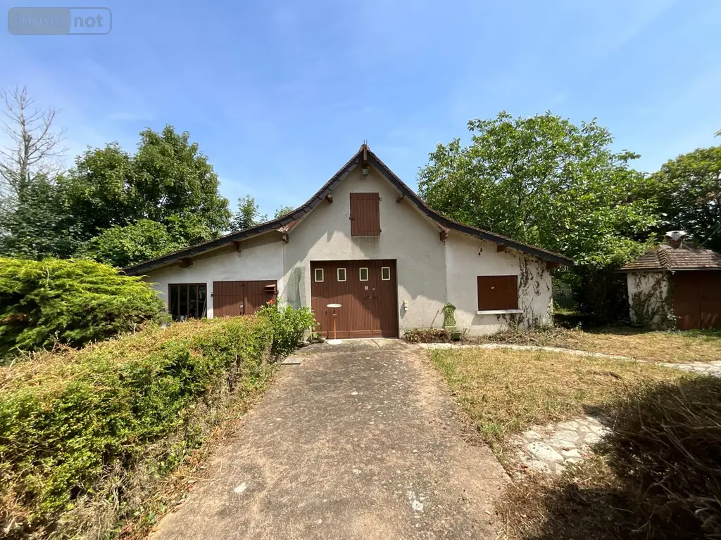 Propriete a vendre Neuillé-le-Lierre 37380 Indre-et-Loire 37 209 m2 11 pièces 322400 euros 95-45 003