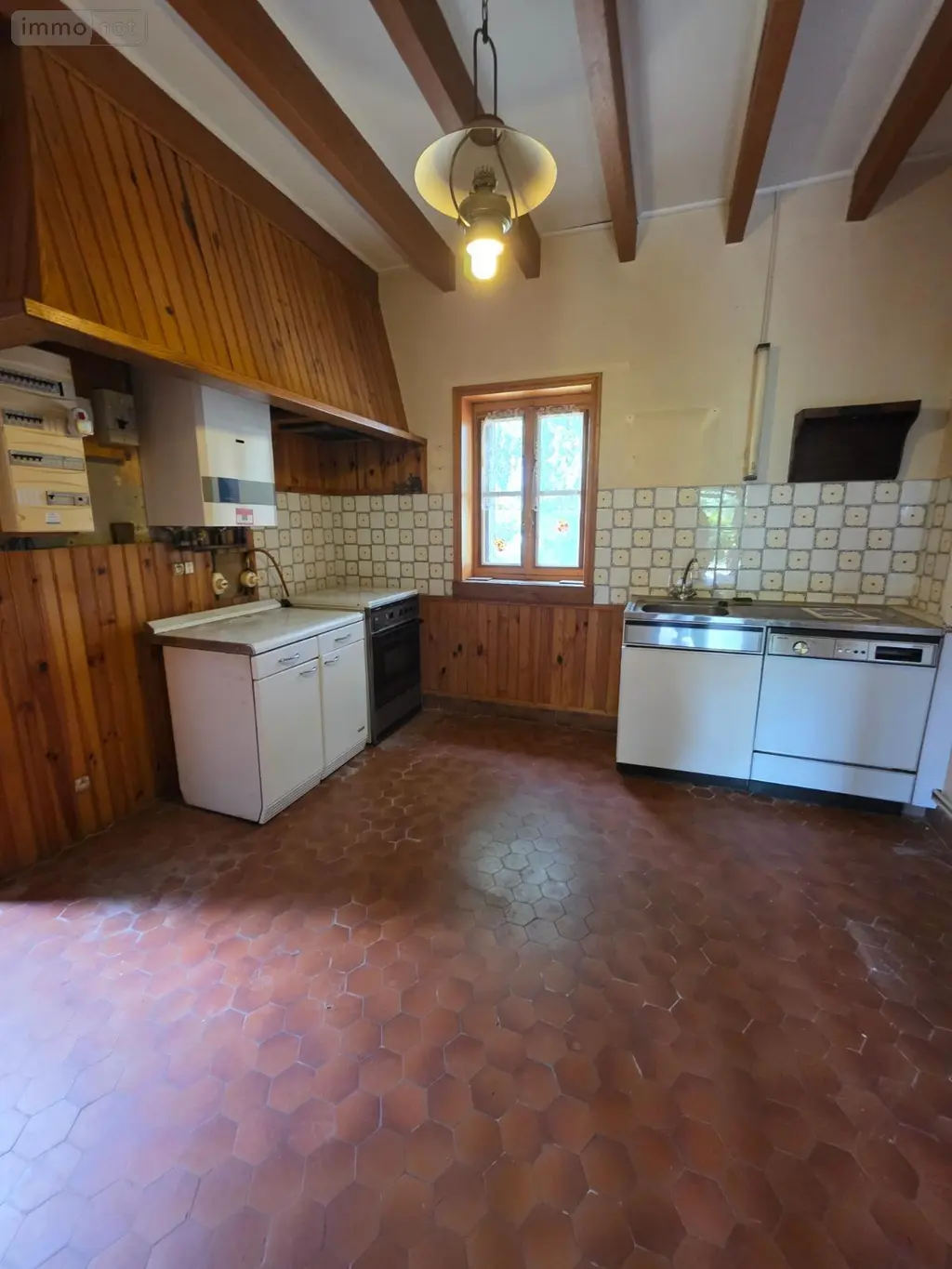 Propriete a vendre Neuillé-le-Lierre 37380 Indre-et-Loire 37 209 m2 11 pièces 322400 euros 95-45 005