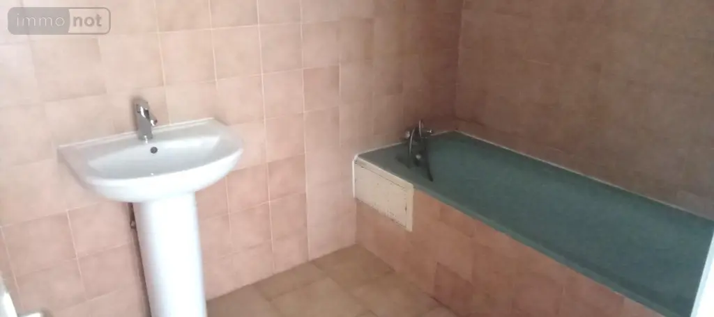 Immeuble de rapport a vendre Saint-André 97440 La Réunion 974 1080 m2 52 pièces 1724000 euros achat_immeuble_com_97409_97440 007