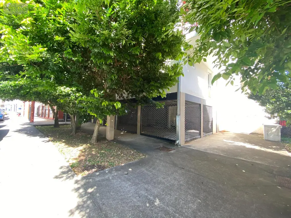 Fonds et murs commerciaux a vendre Sainte-Marie 97438 La Réunion 974 1 pièce 181500 euros 228023-1 001
