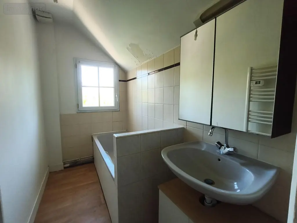 Location appartement Ivry-la-Bataille 27540 Eure 27 30 m2 2 pièces 420 euros 1018029 006