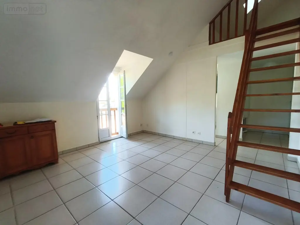Location appartement Ivry-la-Bataille 27540 Eure 27 30 m2 2 pièces 420 euros 1018029 002