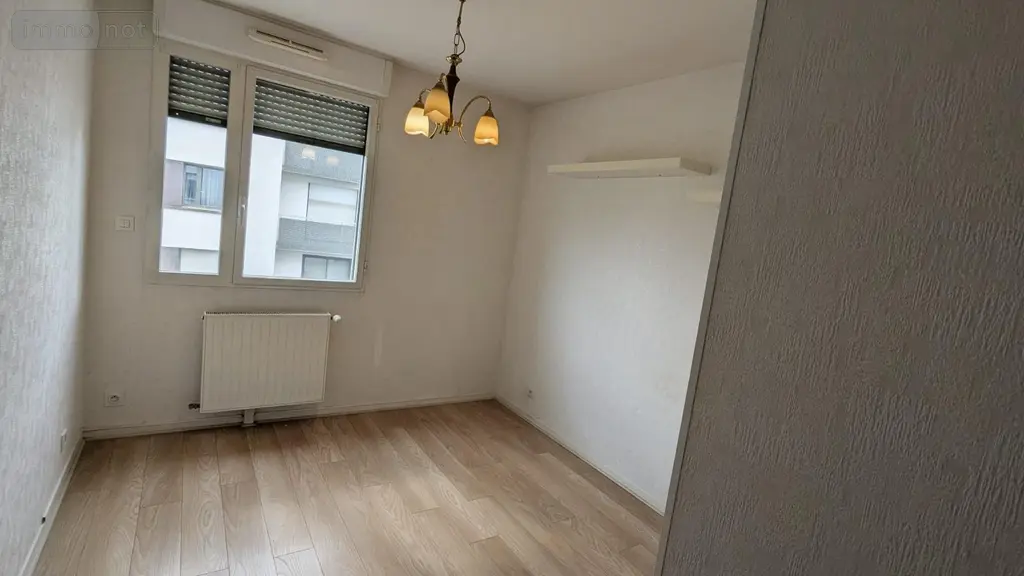Appartement a vendre Rennes 35000 Ille-et-Vilaine 35 65 m2 3 pièces 224400 euros SR 008