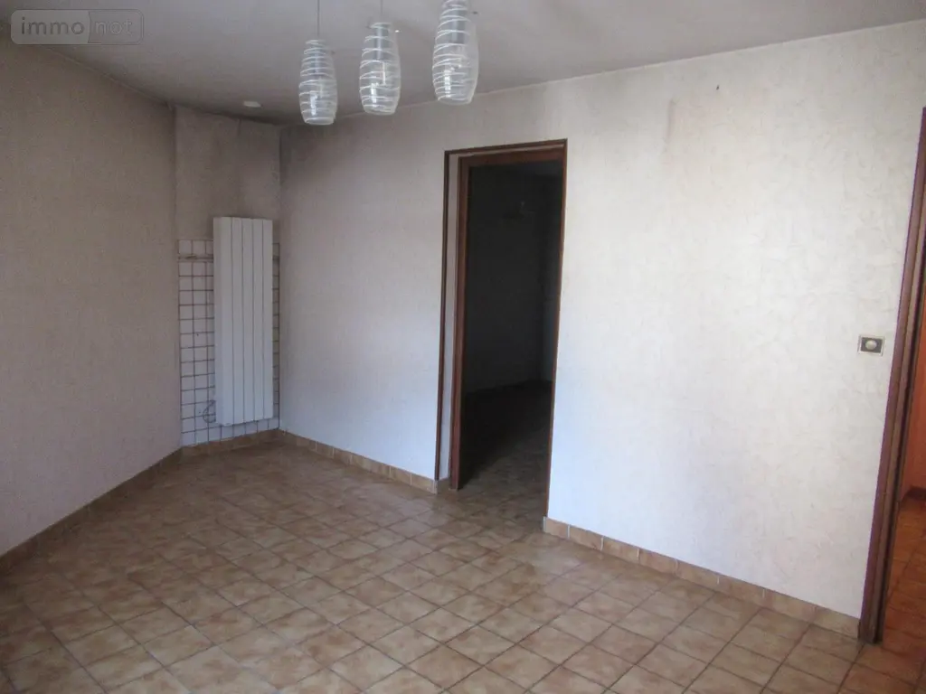 Appartement a vendre Guillestre 05600 Hautes-Alpes 05 30 m2 2 pièces 65000 euros SOUS PROMESSE DE VENTE / VENDU 001