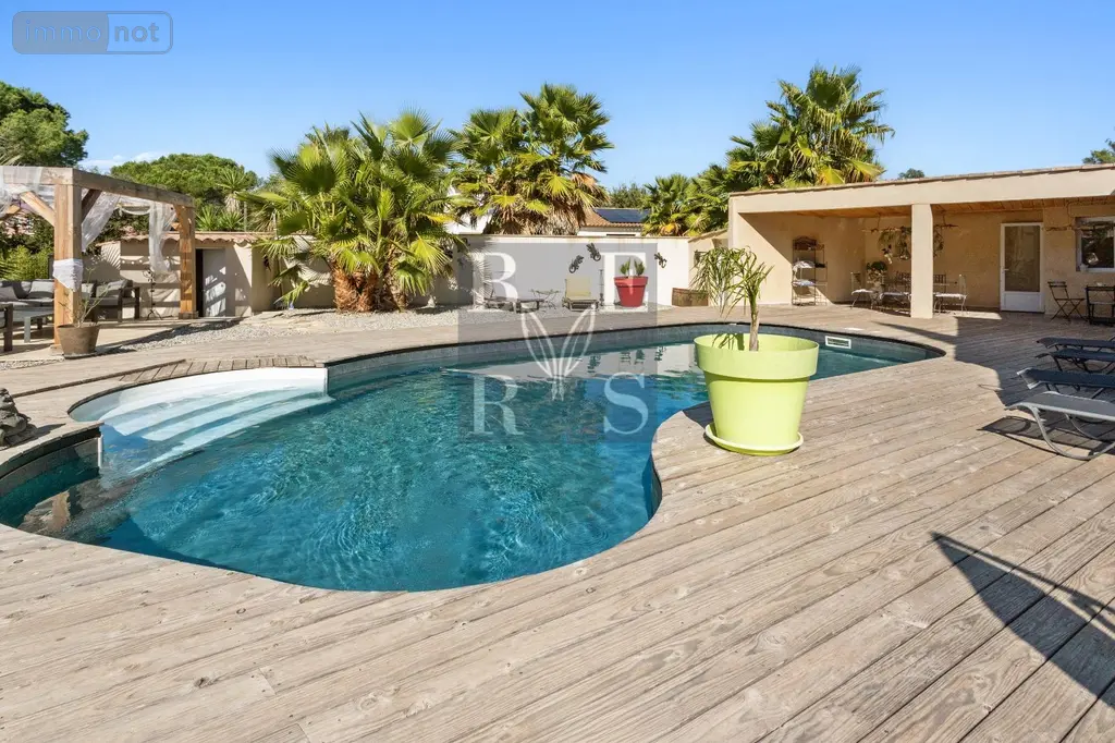Maison a vendre Le Cannet-des-Maures 83340 Var 83 200 m2 6 pièces 749000 euros villalecannet 012