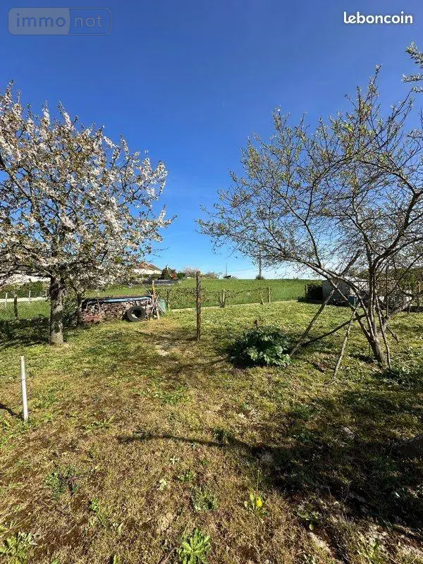 Maison a vendre Saint-Aubin-de-Locquenay 72130 Sarthe 72 98 m2 6 pièces 156450 euros MA408 004