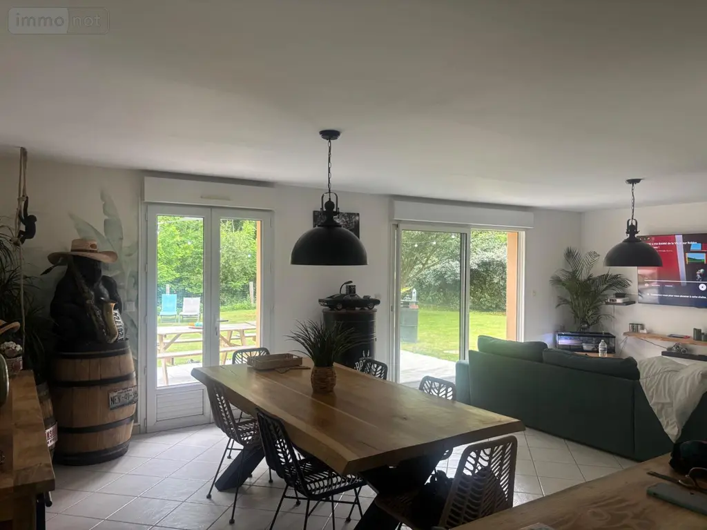 Maison a vendre Yvré-l'Évêque 72530 Sarthe 72 99 m2 5 pièces 305000 euros LMY/VI 003