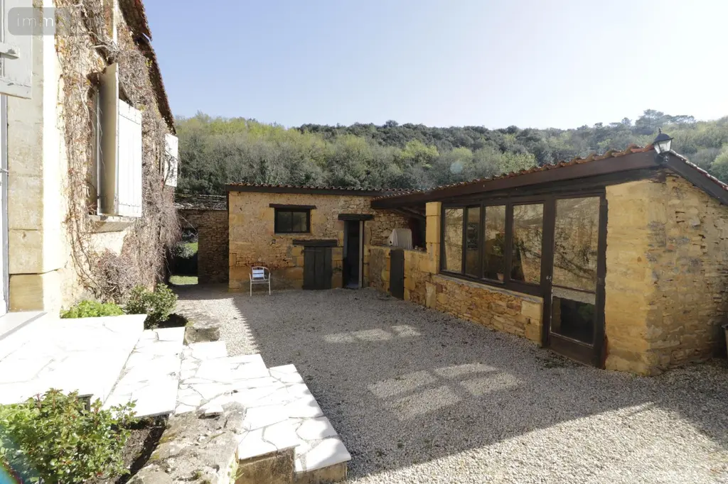 Propriete a vendre Prats-de-Carlux 24370 Dordogne 24 200 m2 10 pièces 212000 euros 135 020