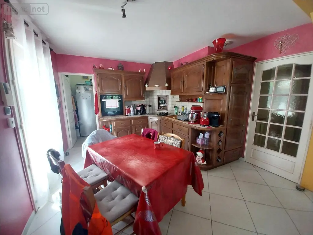 Maison a vendre Le Genest-Saint-Isle 53940 Mayenne 53 146 m2 7 pièces 280298 euros 53090-997 002