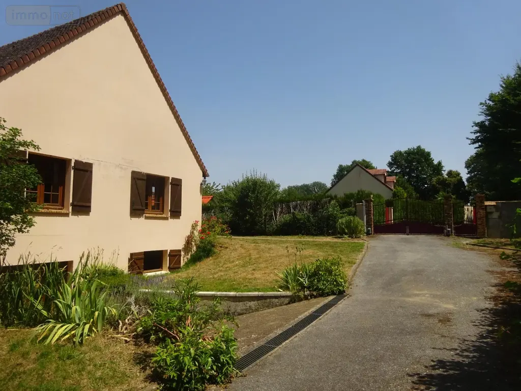 Maison a vendre Saint-Jean-Pierre-Fixte 28400 Eure-et-Loir 28 133 m2 5 pièces 238500 euros STJ 1060 023