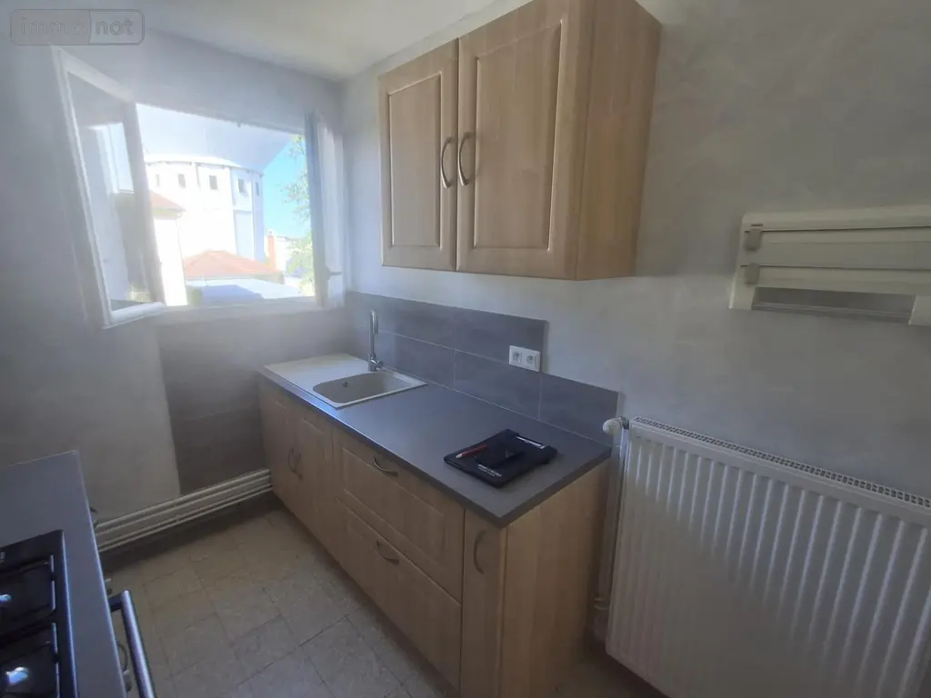 Location appartement Chalon-sur-Saône 71100 Saône-et-Loire 71 56 m2 3 pièces 700 euros location_appartement_com_71076_71100 003