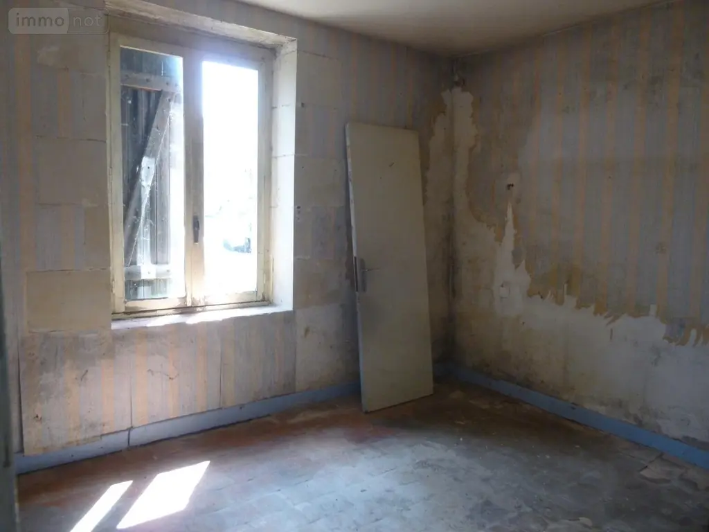 Maison a vendre Cosne-Cours-sur-Loire 58200 Nièvre 58 80 m2 8 pièces 53000 euros ST 270 004