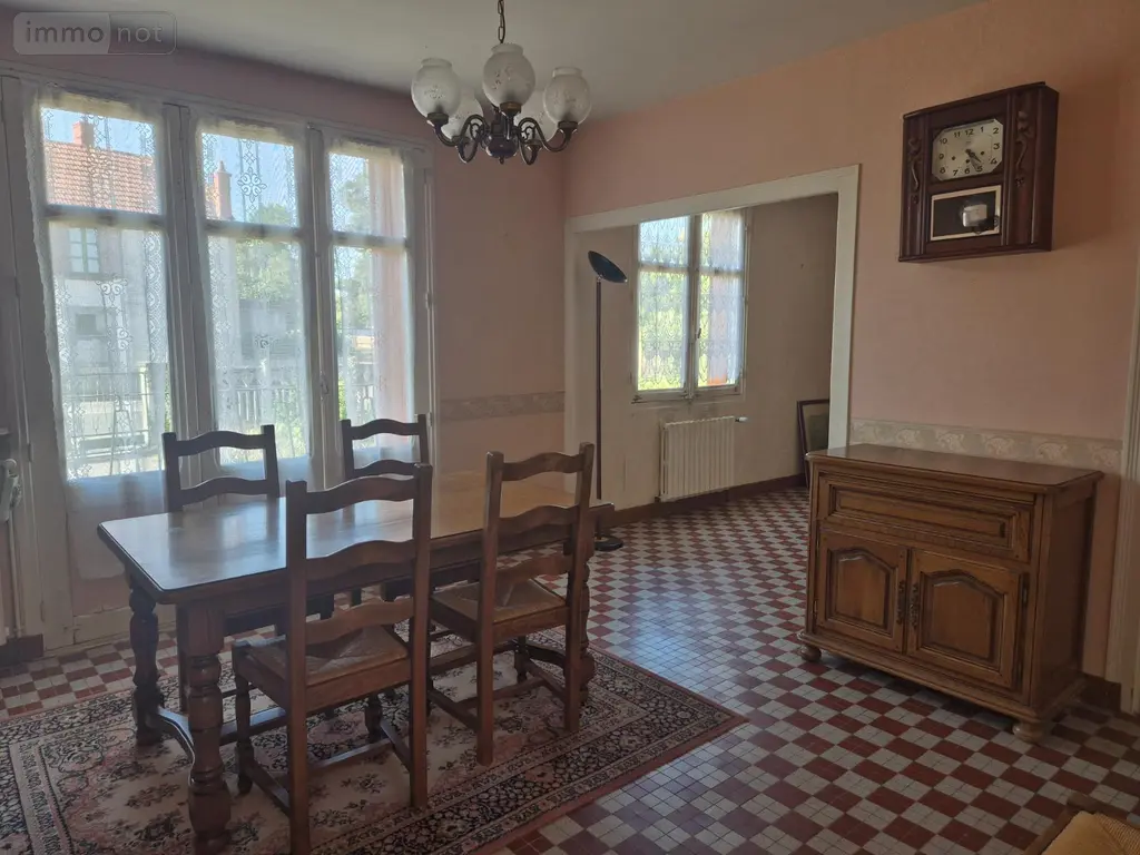 Maison a vendre Saint-Amand-en-Puisaye 58310 Nièvre 58 68 m2 4 pièces 78000 euros Ref 108 006