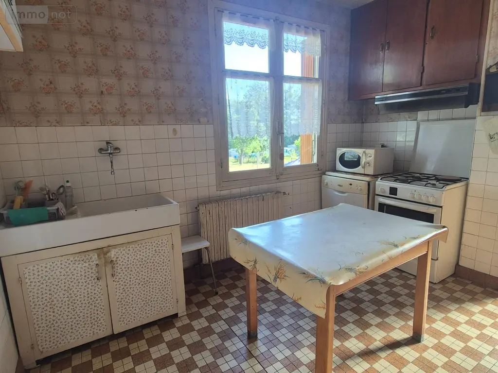 Maison a vendre Saint-Amand-en-Puisaye 58310 Nièvre 58 68 m2 4 pièces 78000 euros Ref 108 010