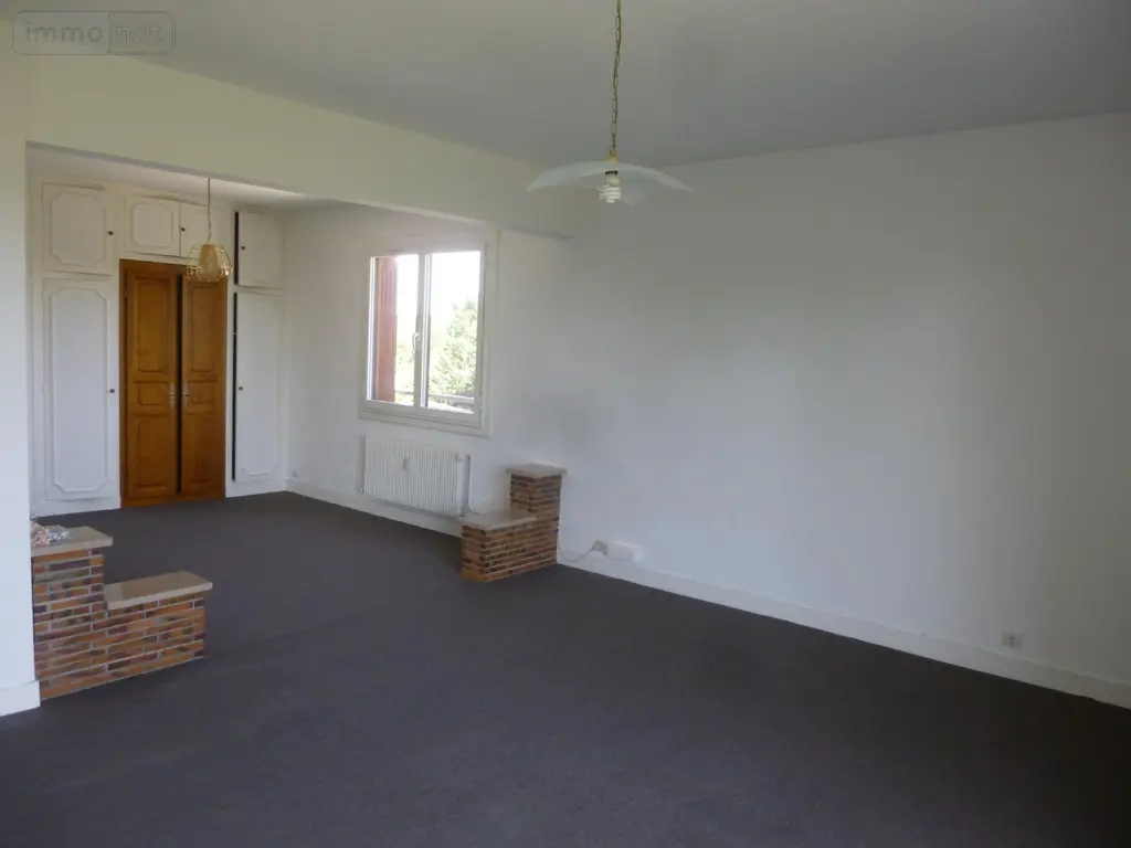 Appartement a vendre Cosne-Cours-sur-Loire 58200 Nièvre 58 71 m2 2 pièces 69960 euros ST 272 003