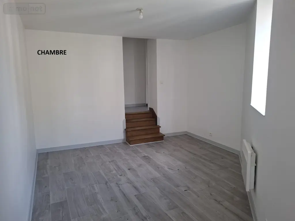 Location appartement Laval 53000 Mayenne 53 38 m2 2 pièces 580 euros 53090-1048 005
