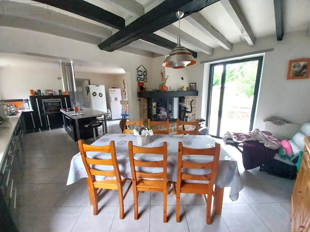 Maison a vendre La Chapelle-au-Riboul 53440 Mayenne 53 156 m2 6 pièces 234450 euros 53090-470 004