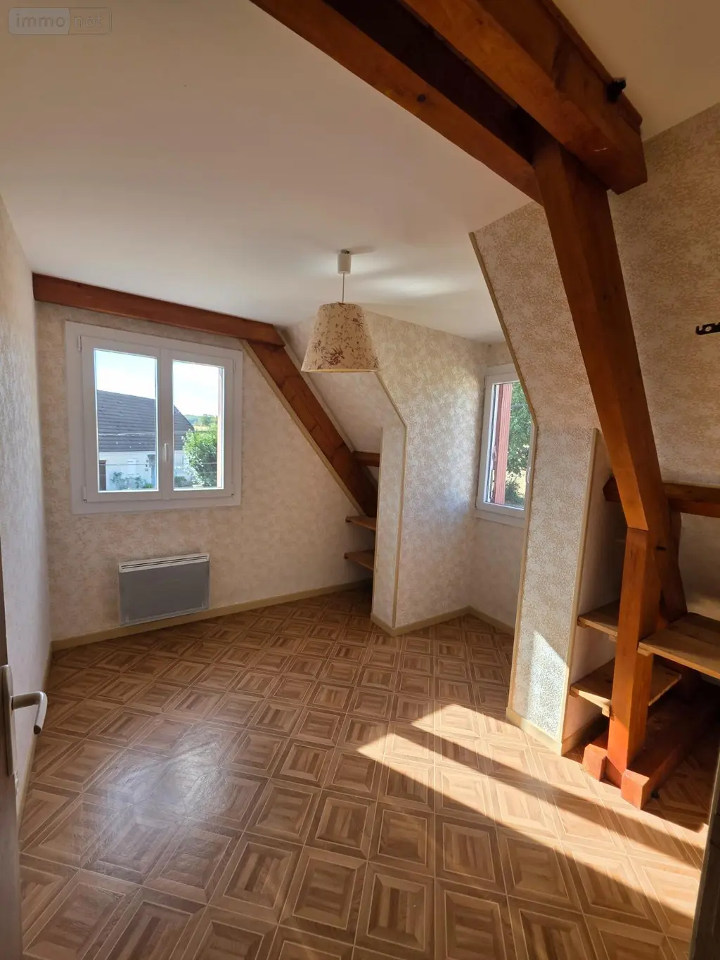 Location maison Domecy-sur-Cure 89450 Yonne 89 130 m2 1 pièce 1200 euros MAISON T5 004
