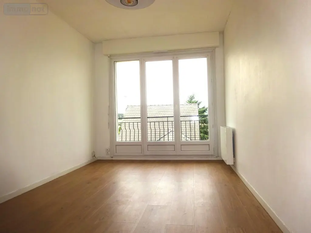 Location appartement Nogent-le-Rotrou 28400 Eure-et-Loir 28 35 m2 2 pièces 430 euros LOC NOG 1050 002
