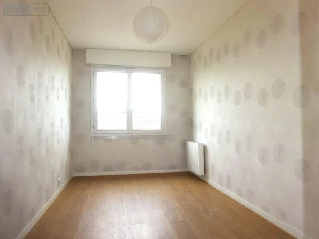 Location appartement Nogent-le-Rotrou 28400 Eure-et-Loir 28 35 m2 2 pièces 430 euros LOC NOG 1050 006